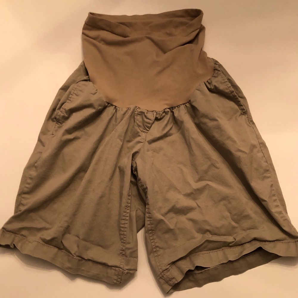 Motherhood Maternity Shorts size L